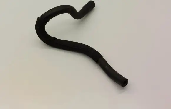 Volkswagen PASSAT B8 Engine coolant pipe/hose 5Q0130307L