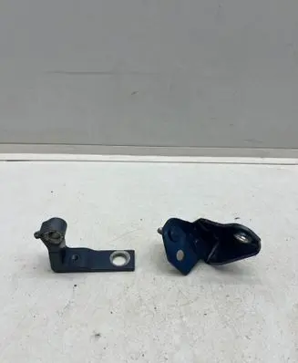 Ford Focus Rear door lower hinge H1BBA26811AD H1BBA26801AC