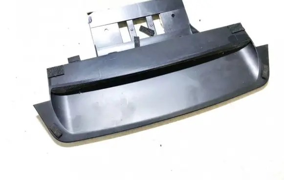 Volvo S80 Third/center stoplight
