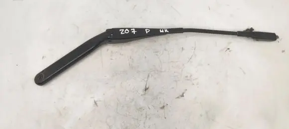 BMW 1 E82 E88 Front wiper blade arm 6161716974