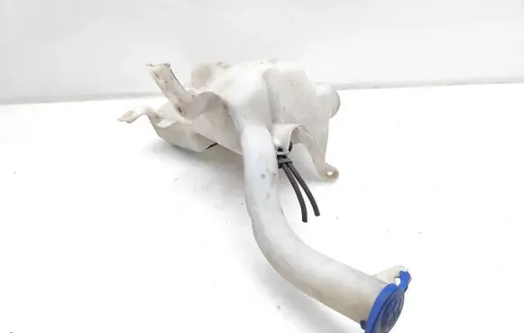 Ford Mondeo MK V Windshield washer fluid reservoir/tank DS73-17B613-AF DV61-17664-AA