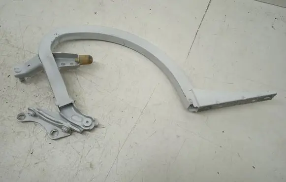 Audi A6 S6 C7 4G Tailgate/trunk/boot hinge 4G5827301