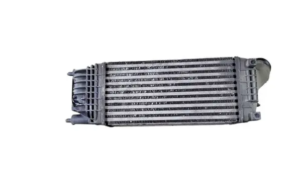 Citroen C5 Intercooler radiator 9657073480