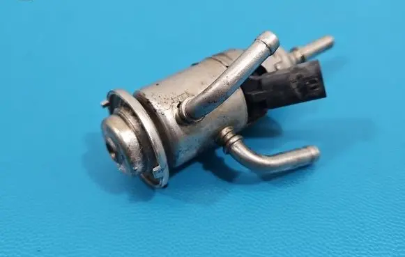 BMW 5 G30 G31 G38 Fuel injector 8580209 IMPRK1551244