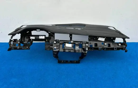 Audi Q8 Dashboard 4M8857033