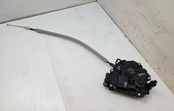Volkswagen ID. Buzz Rear door soft close latching motor G32864100 1T3843746D