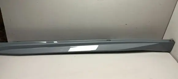 BMW X2 U10 Sill 7884953