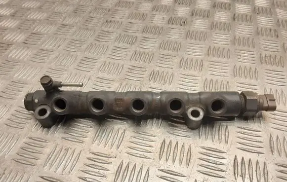 Toyota Corolla Verso E121 Fuel main line pipe 8945812020