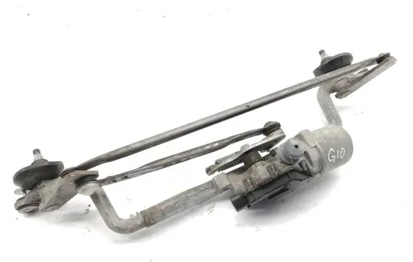 Toyota Verso-S Front wiper linkage and motor 851100F030