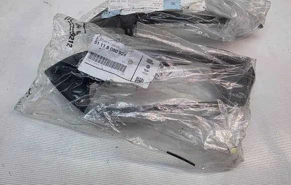 BMW 2 Active Tourer U06 Front bumper foam support bar 8080923