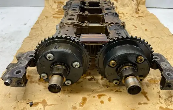 Mercedes-Benz C W204 Camshaft A271051003 271051003 A2710511102