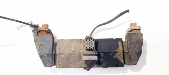 Peugeot 308 Engine mount bracket 9659027180