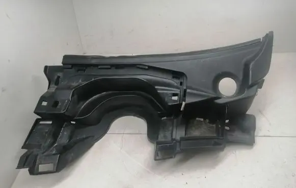 Toyota Auris E180 Wiper trim 5575202030