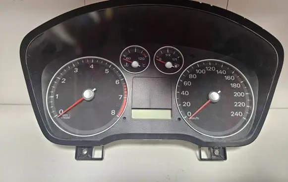 Ford Focus C-MAX Speedometer (instrument cluster) 4M5T-10849-EP 013807F4