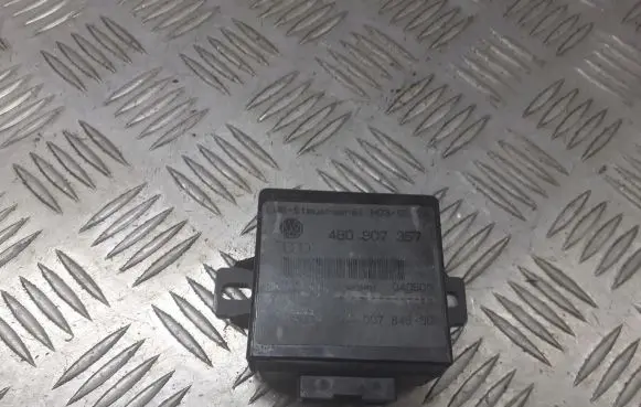 Audi A4 S4 B5 8D Other devices 4B0907357