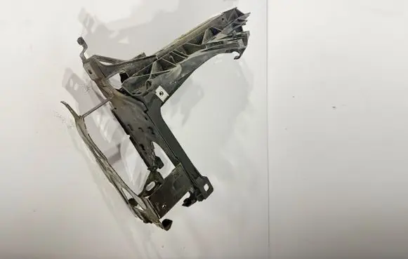 BMW 7 F01 F02 F03 F04 Headlight/headlamp mounting bracket 7184160 110715710