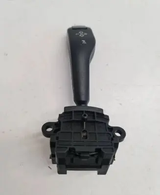 BMW X3 E83 Indicator stalk 8363668 01104010