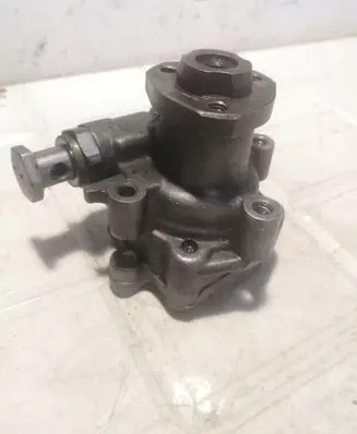 Volkswagen Golf IV Power steering pump