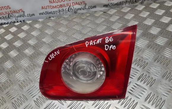 Volkswagen PASSAT B6 Tailgate rear/tail lights 3C9945094