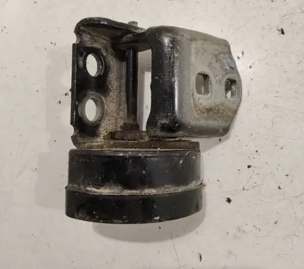 Renault Megane II Rear door lower hinge