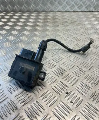 BMW X1 E84 Glow plug pre-heat relay 7798000