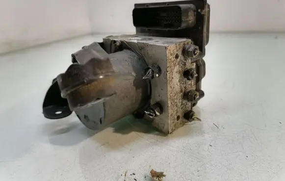 BMW X5 E53 ABS Pump 6768686