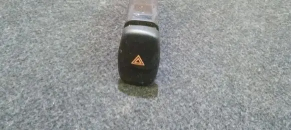 KIA Shuma Hazard light switch