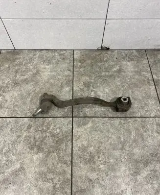 Mercedes-Benz E W212 Front lower control arm/wishbone A21203