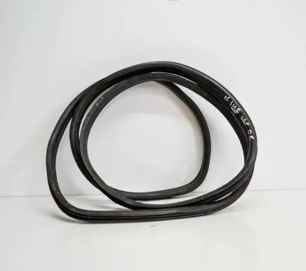 Ford Galaxy Rubber seal rear door 