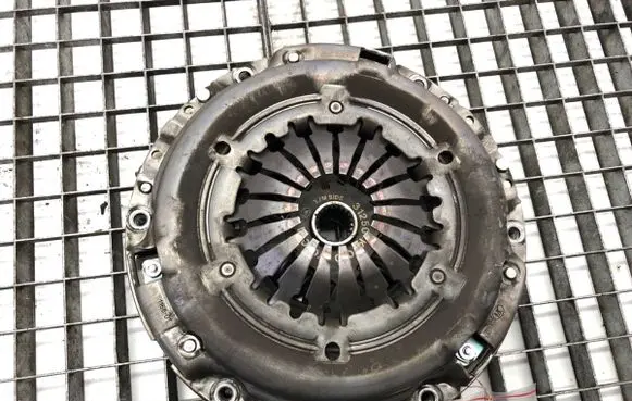 Toyota Corolla E210 E21 Clutch set kit 31210-K0010