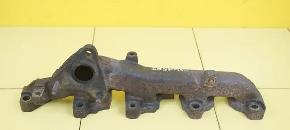 Opel Corsa E Exhaust manifold 55249434 B13DTE