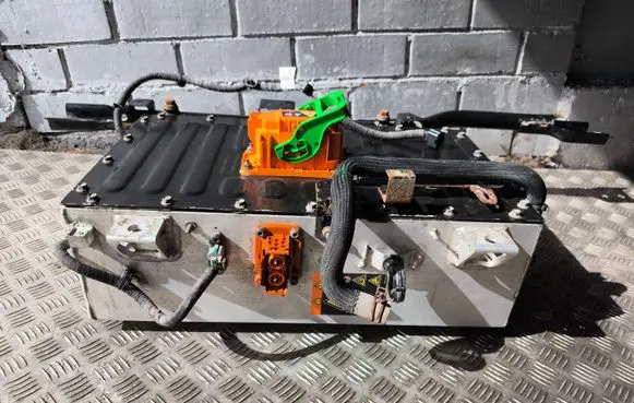 Renault Arkana Hybrid / electric car battery 295F03455R 220214183049 240147385S