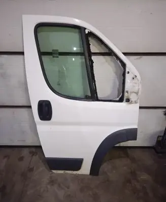 Fiat Ducato Front door