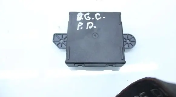 Dodge Grand Caravan Door control unit/module P05026860AE
