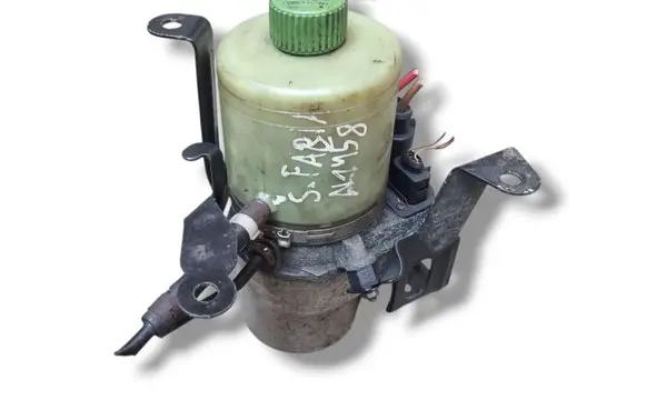 Skoda Fabia Mk2 (5J) Power steering pump 6R0423156