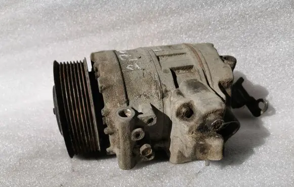 Land Rover Discovery 3 - LR3 Air conditioning (A/C) compressor (pump)