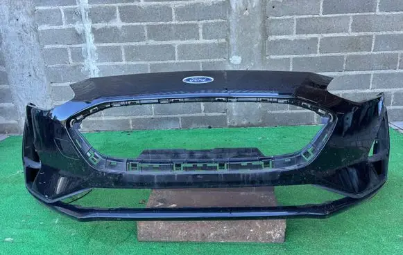 Ford Focus Front bumper