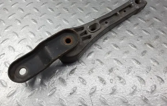 Volkswagen PASSAT CC Gearbox mount 3C0199855J