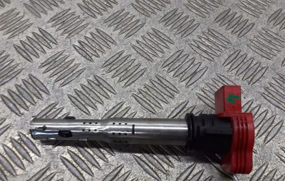 Audi A6 S6 C6 4F Spark distributor 08E905115D
