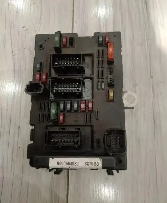 Citroen Xsara Picasso BSM Control unit 