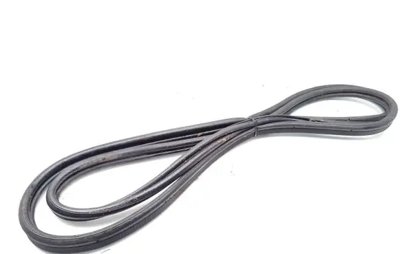Opel Combo E Trunk rubber seal (body) 