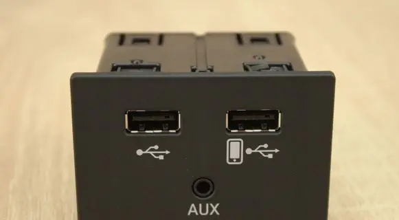USB socket connector
