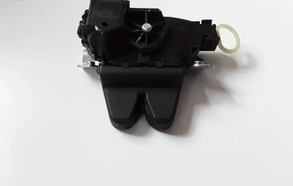 Mercedes-Benz C W205 Loading door lock A1177500085