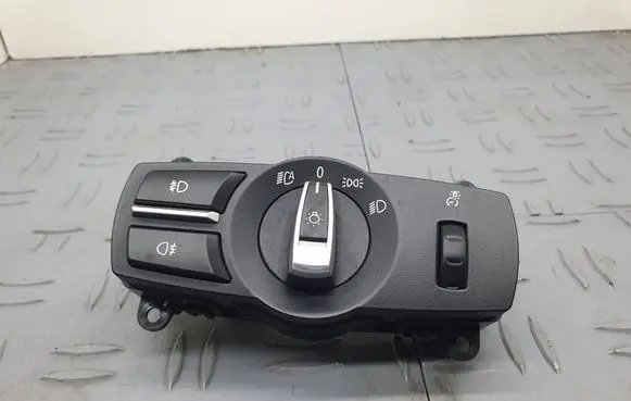 BMW 5 F10 F11 Light switch 9192744 3392020102 2210000284476001