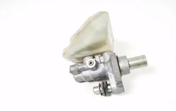 Mercedes-Benz CL C216 Master brake cylinder A2214300002