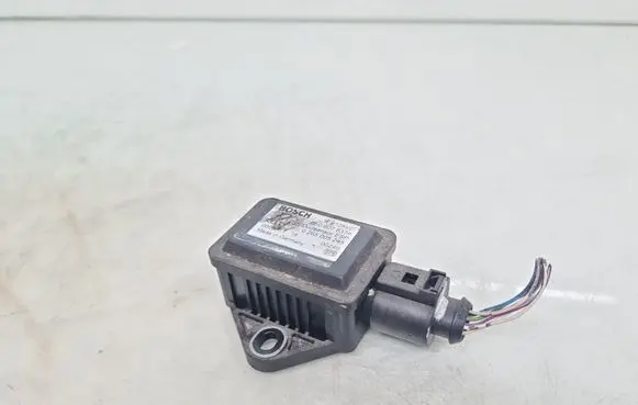 Audi A4 S4 B6 8E 8H ESP acceleration yaw rate sensor 8E0907637A