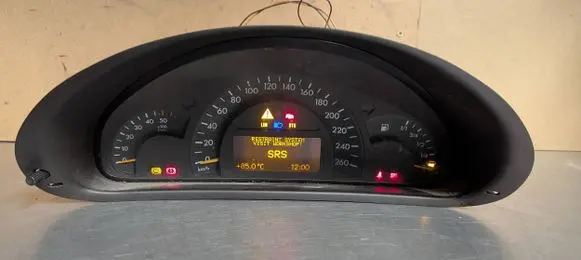 Mercedes-Benz C W203 Speedometer (instrument cluster) A2035401347 87001411