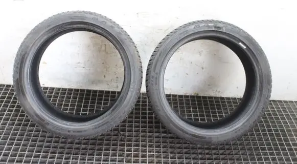 Volvo S60 R18 summer tire 23540R18 MAXXIS
