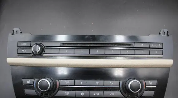 BMW 5 F10 F11 Climate control unit 9241243 900252780012 C732171