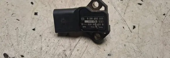 Volkswagen Golf V Air pressure sensor 0281002399 038906051B 50021C